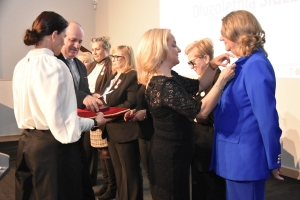 794dc854-f881-43c1-9bc1-02a6184d2e55